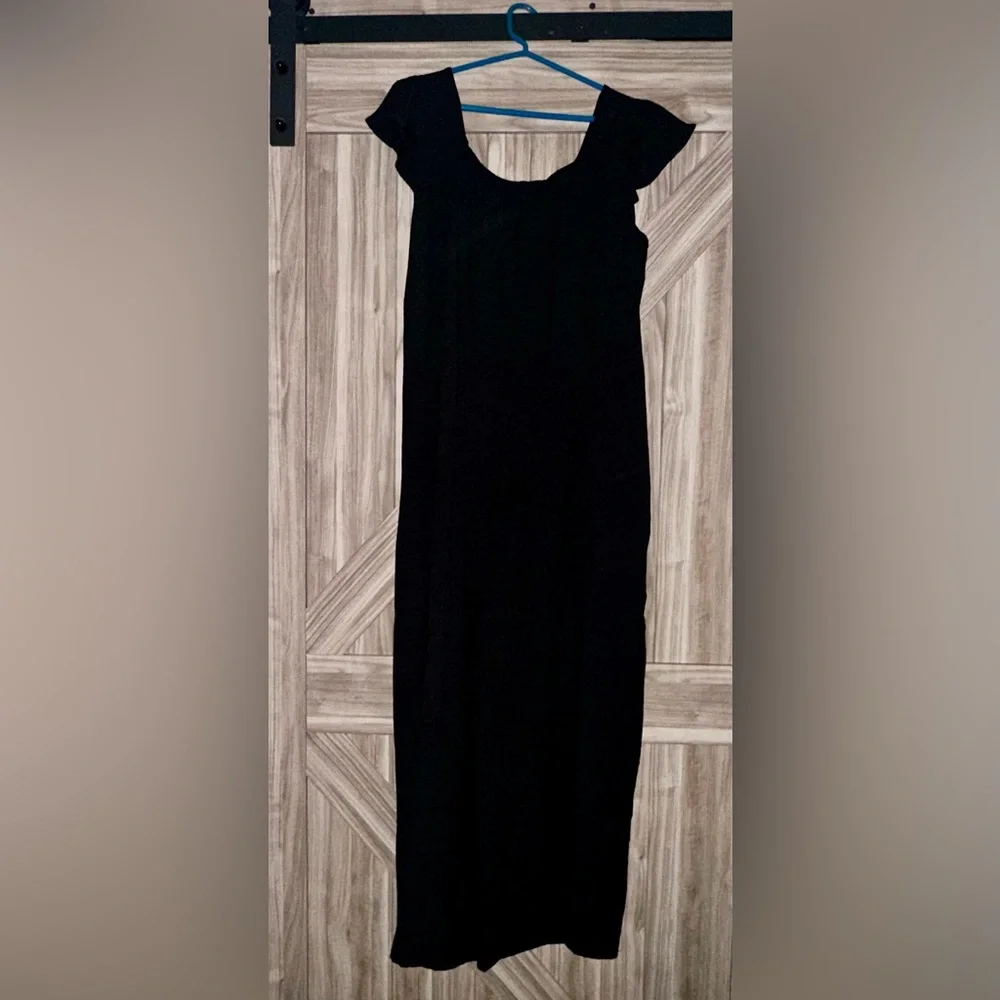 Black Ruffle Sleeve Jumpsuit - Picture 2 of 6